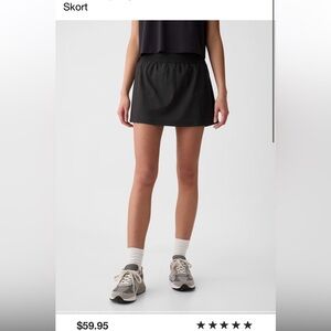 GapFit Sky High Rise Runaround Exercise Skort